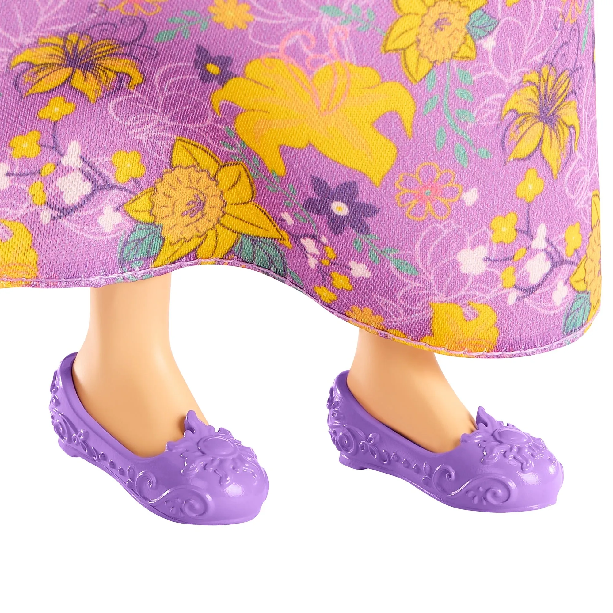 Disney Princess Posable Rapunzel Fashion Doll with Clothing and Accessories Inspired by the Disney Movie for Kids Ages 3 