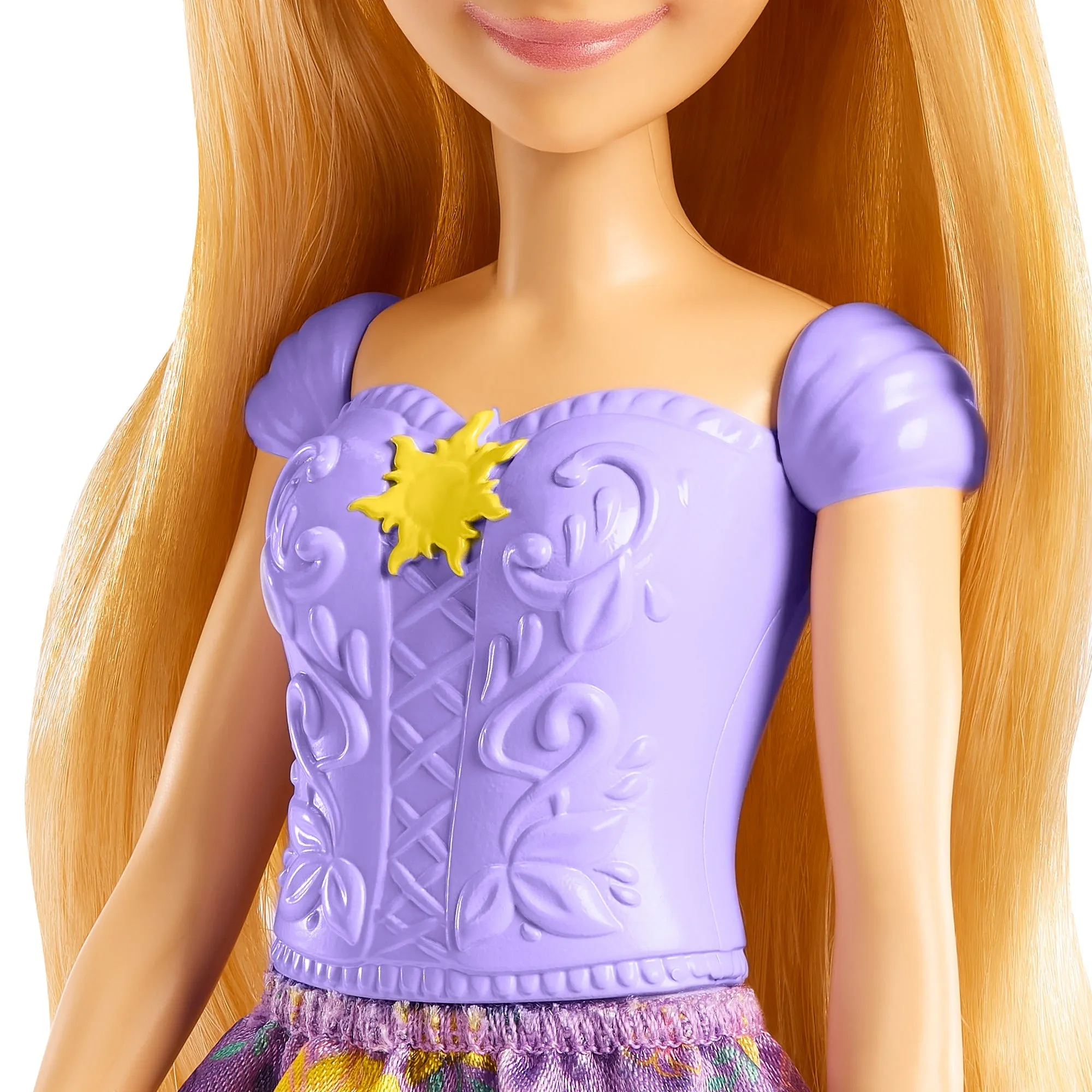 Disney Princess Posable Rapunzel Fashion Doll with Clothing and Accessories Inspired by the Disney Movie for Kids Ages 3 