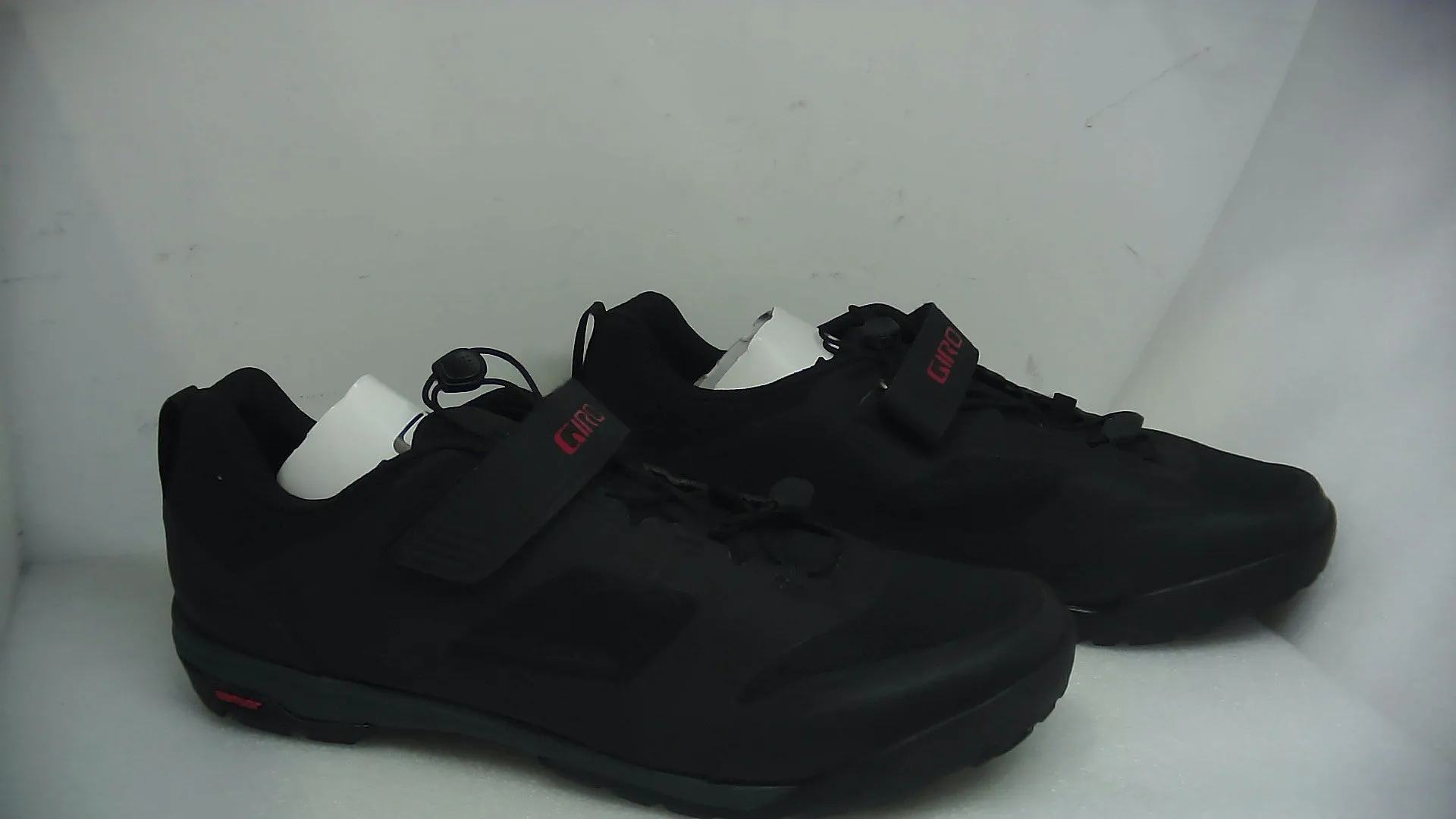 Giro Ventana Fastlace Mens Bicycle Shoes Black/Dark Shadow 44 - Open Box (Without Box)