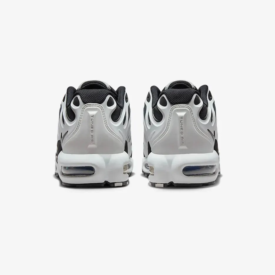 Nike Air Max Plus Drift White Black Metallic Silver