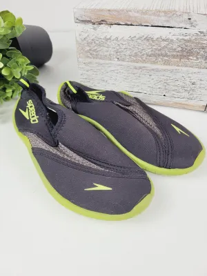 SPEEDO GREEN/BLACK WATER SHOES SIZE 12 EUC