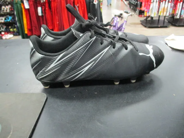 Used Puma Attacanto Size 5 Soccer Cleats