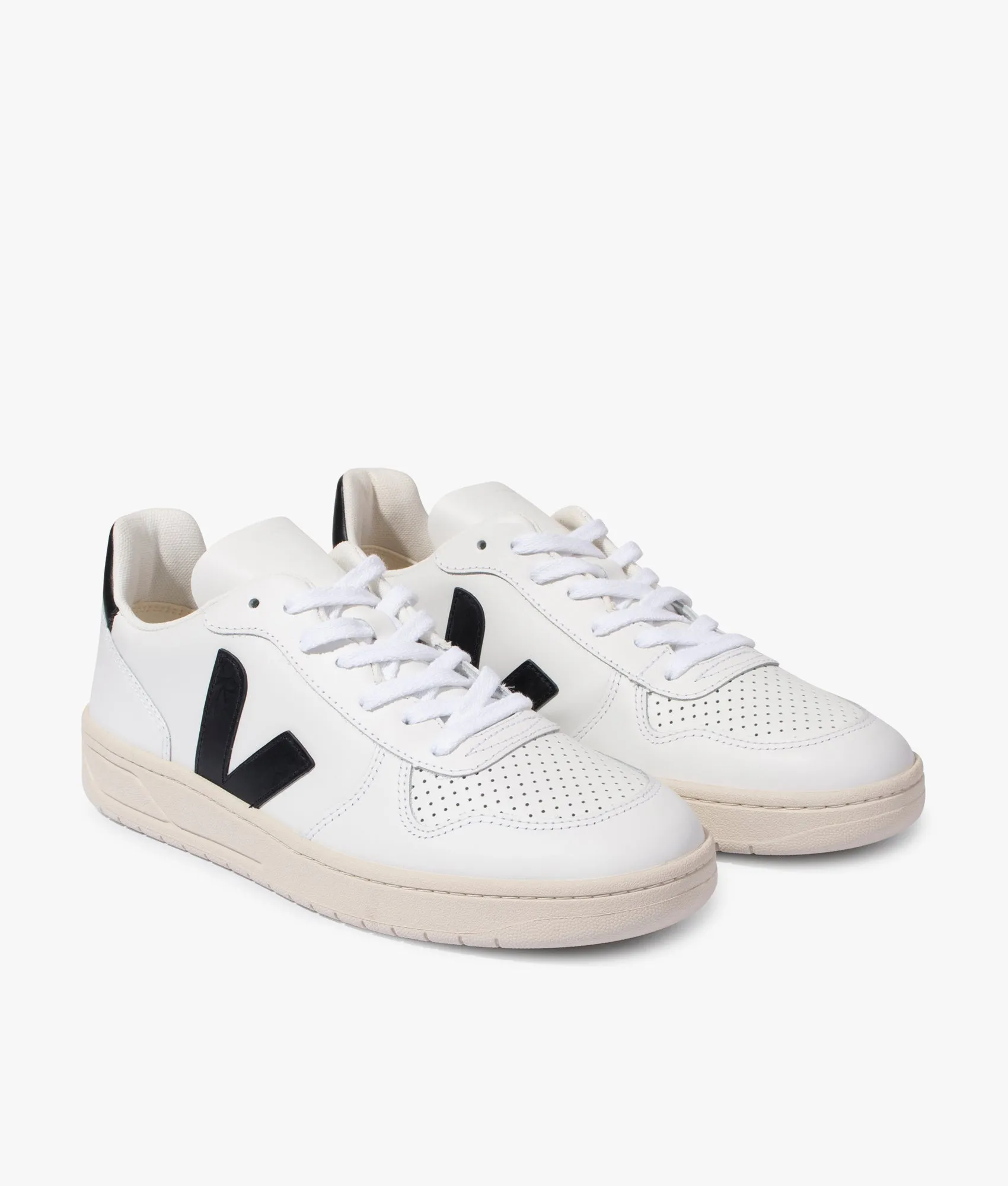 V-10 Leather Trainers