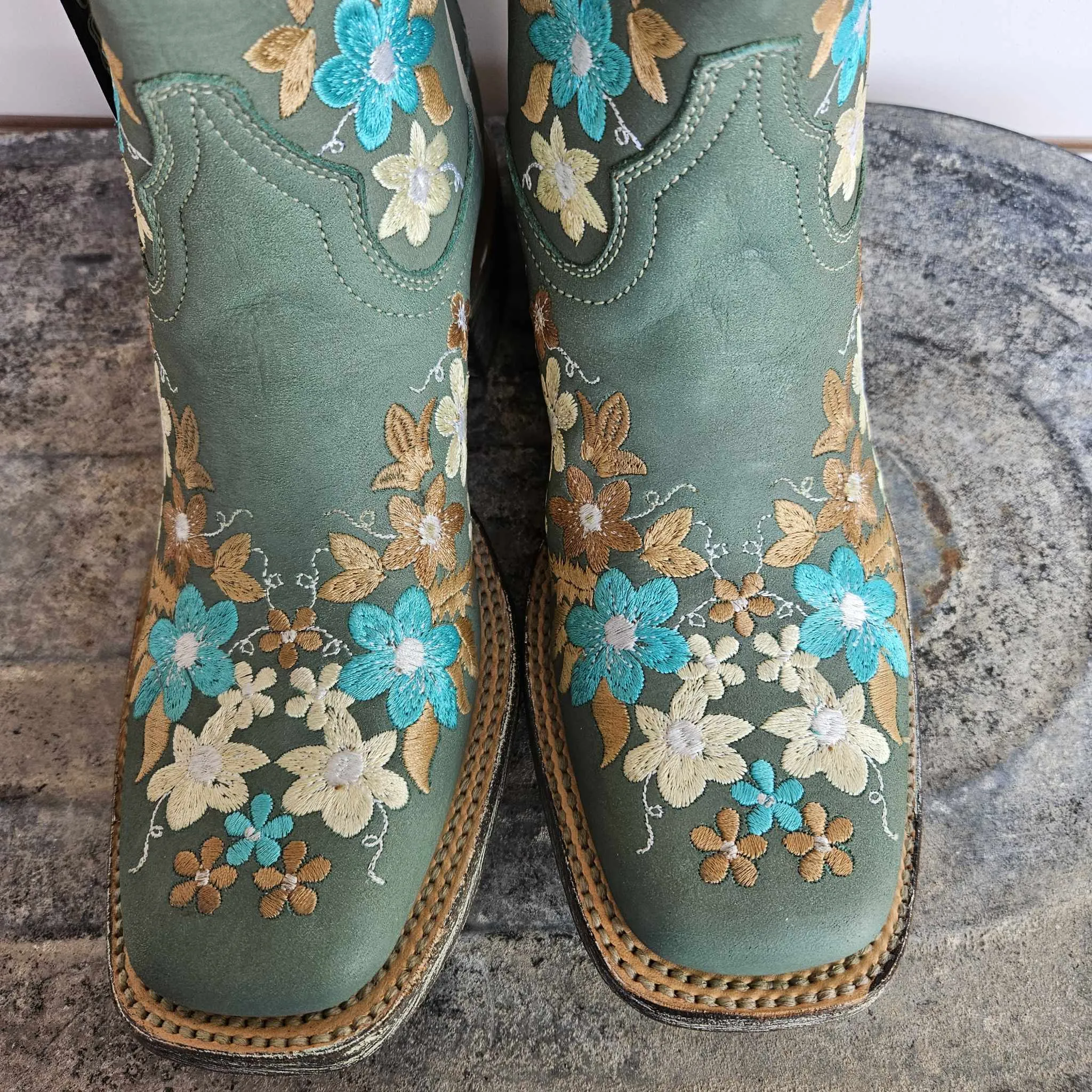 Women's Caborca Silver Rubi Floral Embroidered Boot