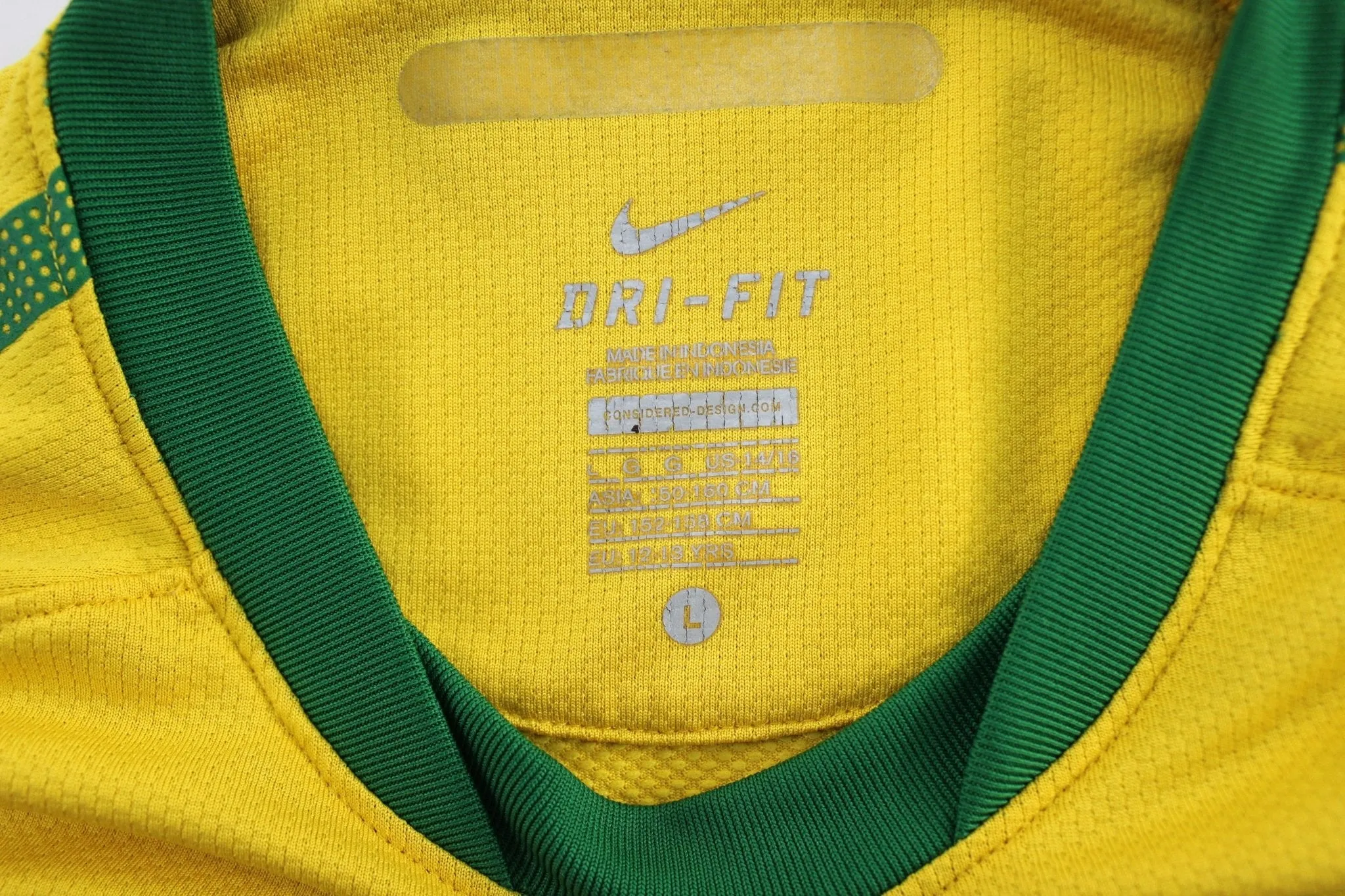 Women's Nike Embroidered Logo Brazil Soccer Jersey